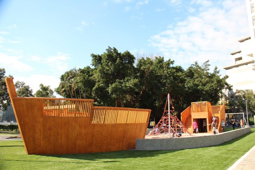 碧湖公園新地標-巨型木造海盜船兒童遊戲場